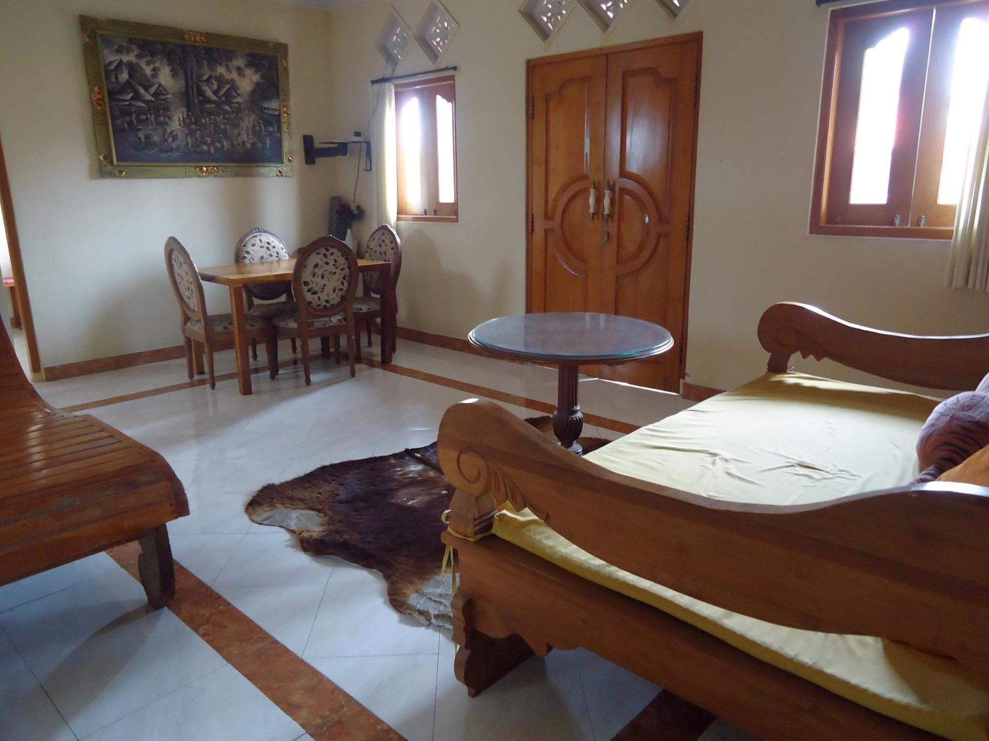 The Reinhold Guesthouse Bali Kerobokan Εξωτερικό φωτογραφία