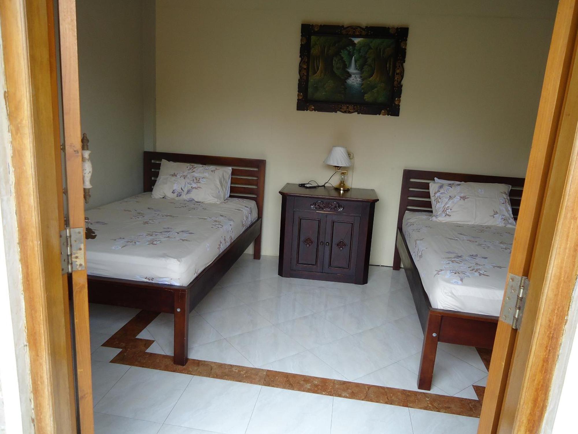 The Reinhold Guesthouse Bali Kerobokan Εξωτερικό φωτογραφία